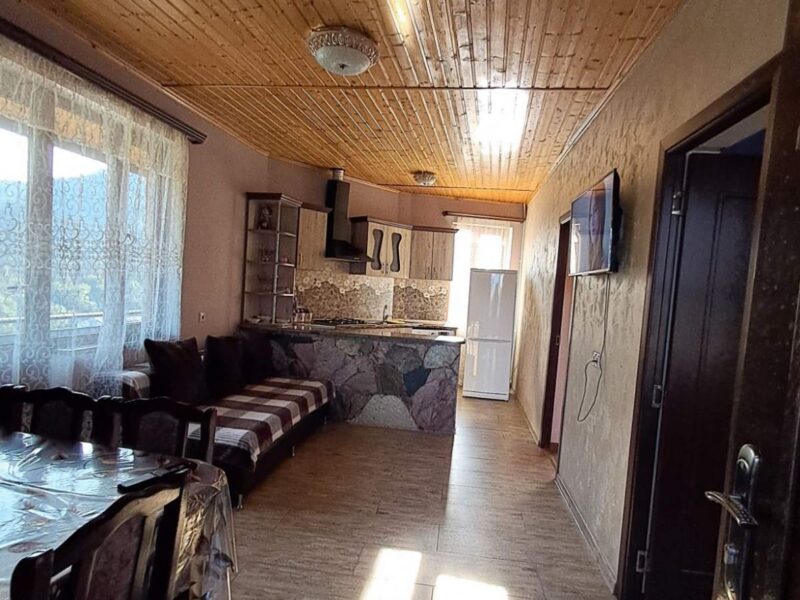 Օրավարձով առանձնատուն Դիլիջանում 3 սենյակ