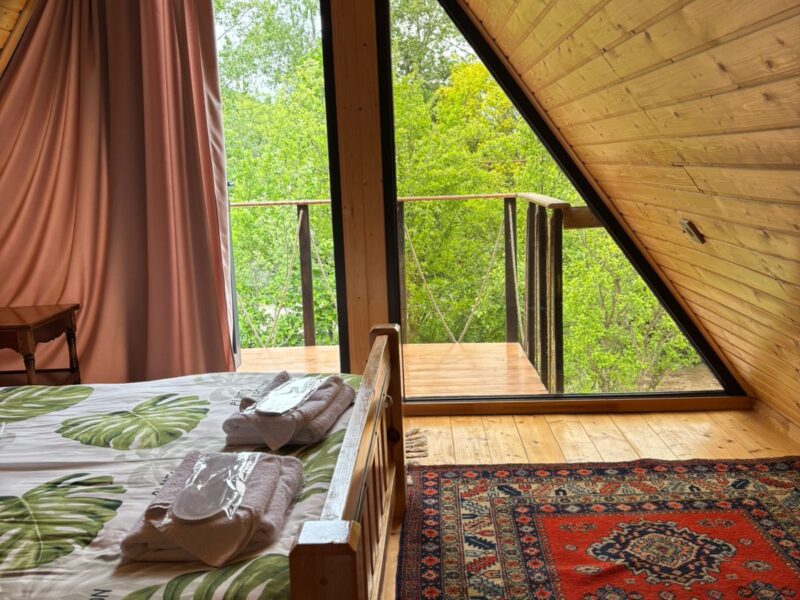 Եռանկյունի տնակ Դիլիջանում, ✅3 սենյակ ✅Մանկ. լողավազան, ✅Սոց փաթեթ