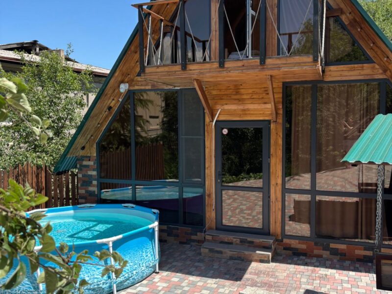 Եռանկյունի տնակ Դիլիջանում, ✅3 սենյակ ✅Մանկ. լողավազան, ✅Սոց փաթեթ