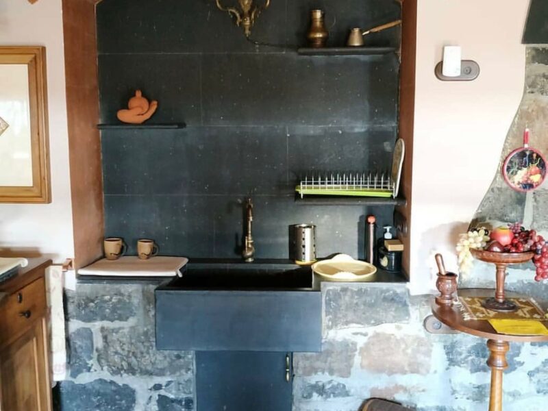 Քոթեջ Գյումրիում