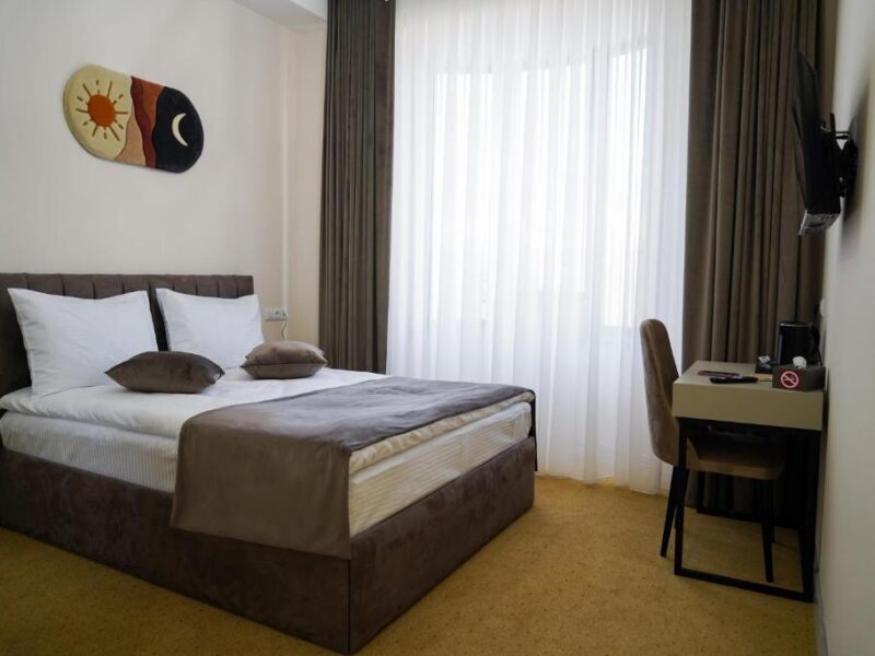 Հյուրանոցային համարներ ԳՅՈՒՄՐԻՈՒՄ