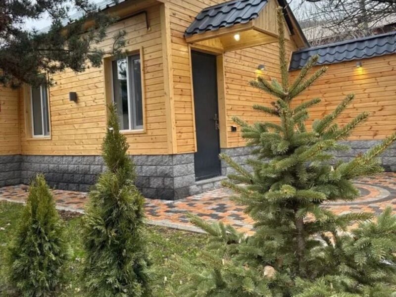 Քոթեջներ ԾԱՂԿԱՁՈՐՈՒՄ