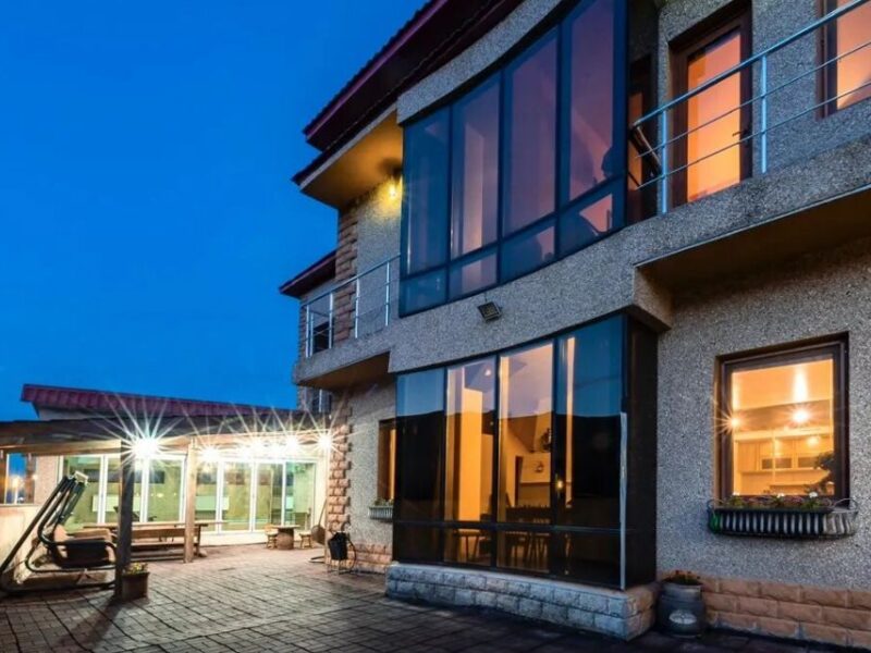 Առանձնատուն ԾԱՂԿԱՁՈՐՈՒՄ 6 ՍԵՆՅԱԿ ԼՈՂԱՎԱԶԱՆ ՇՈԳԵԲԱՂՆԻՔ