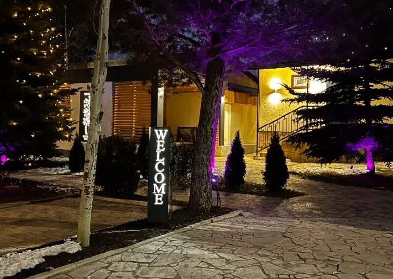 Քոթեջներ ԾԱՂԿԱՁՈՐՈՒՄ